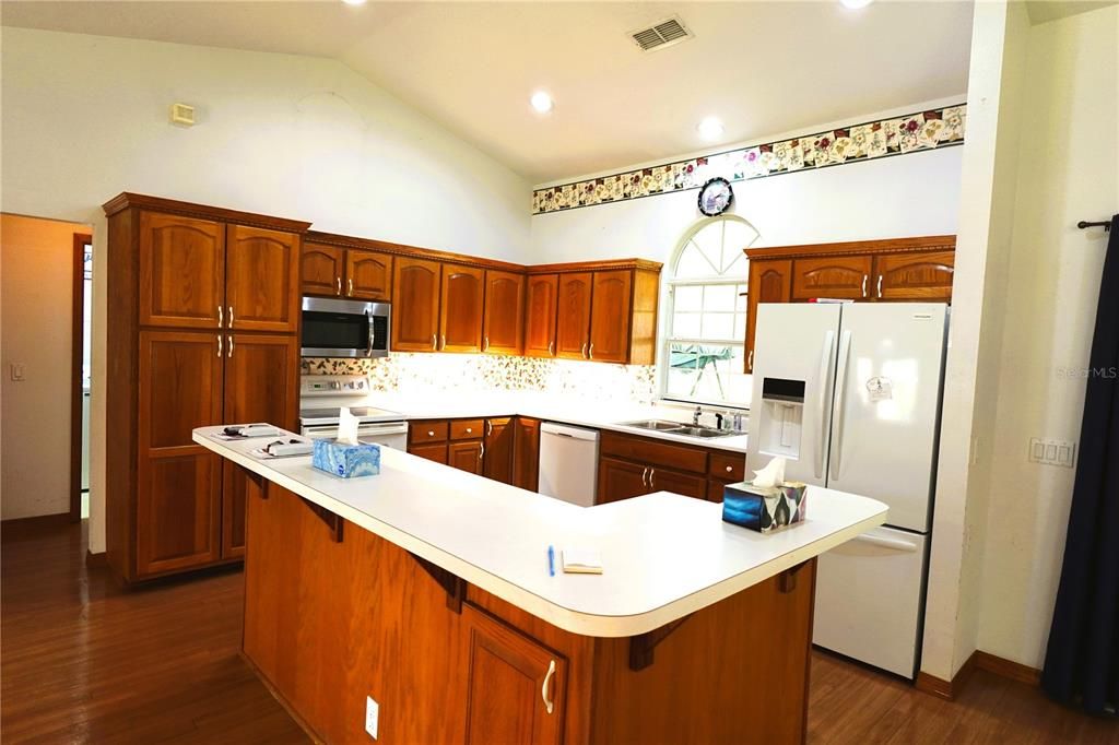 En Venta: $499,000 (3 camas, 2 baños, 1608 Pies cuadrados)