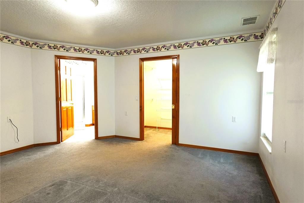 En Venta: $499,000 (3 camas, 2 baños, 1608 Pies cuadrados)