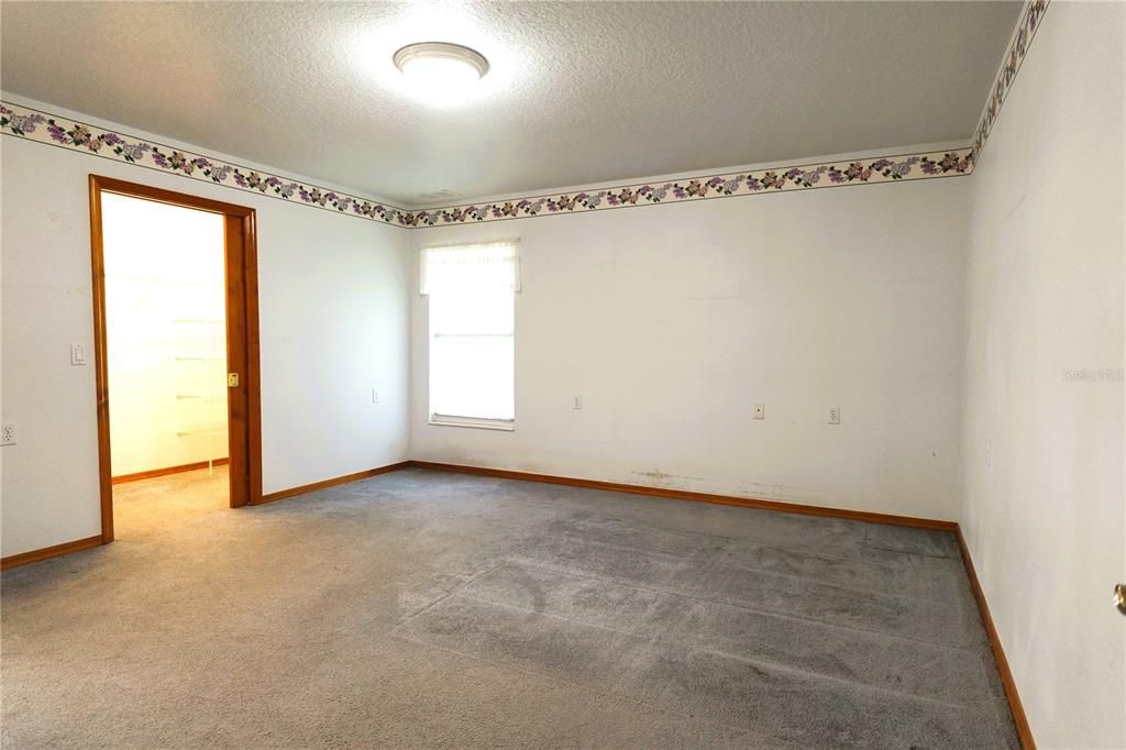 En Venta: $499,000 (3 camas, 2 baños, 1608 Pies cuadrados)