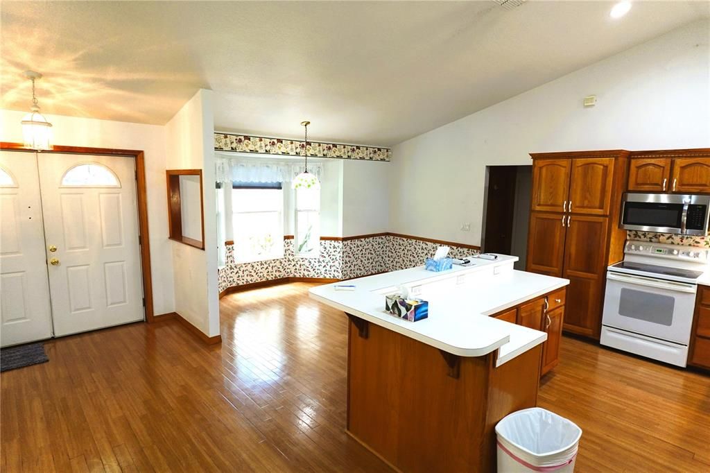 En Venta: $499,000 (3 camas, 2 baños, 1608 Pies cuadrados)