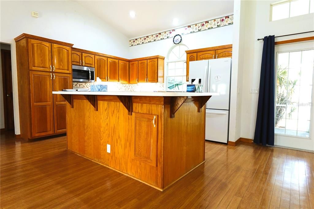 En Venta: $499,000 (3 camas, 2 baños, 1608 Pies cuadrados)