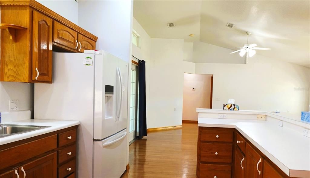 En Venta: $499,000 (3 camas, 2 baños, 1608 Pies cuadrados)