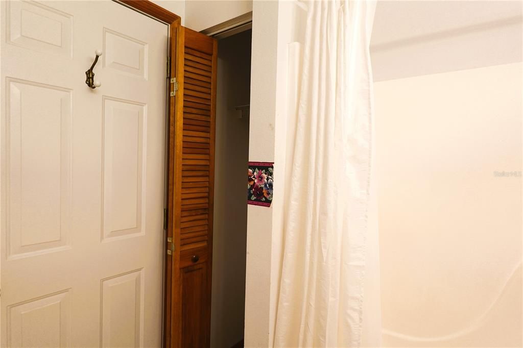 En Venta: $499,000 (3 camas, 2 baños, 1608 Pies cuadrados)