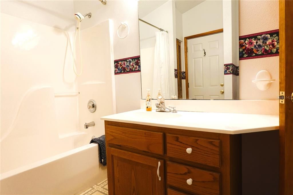 En Venta: $499,000 (3 camas, 2 baños, 1608 Pies cuadrados)