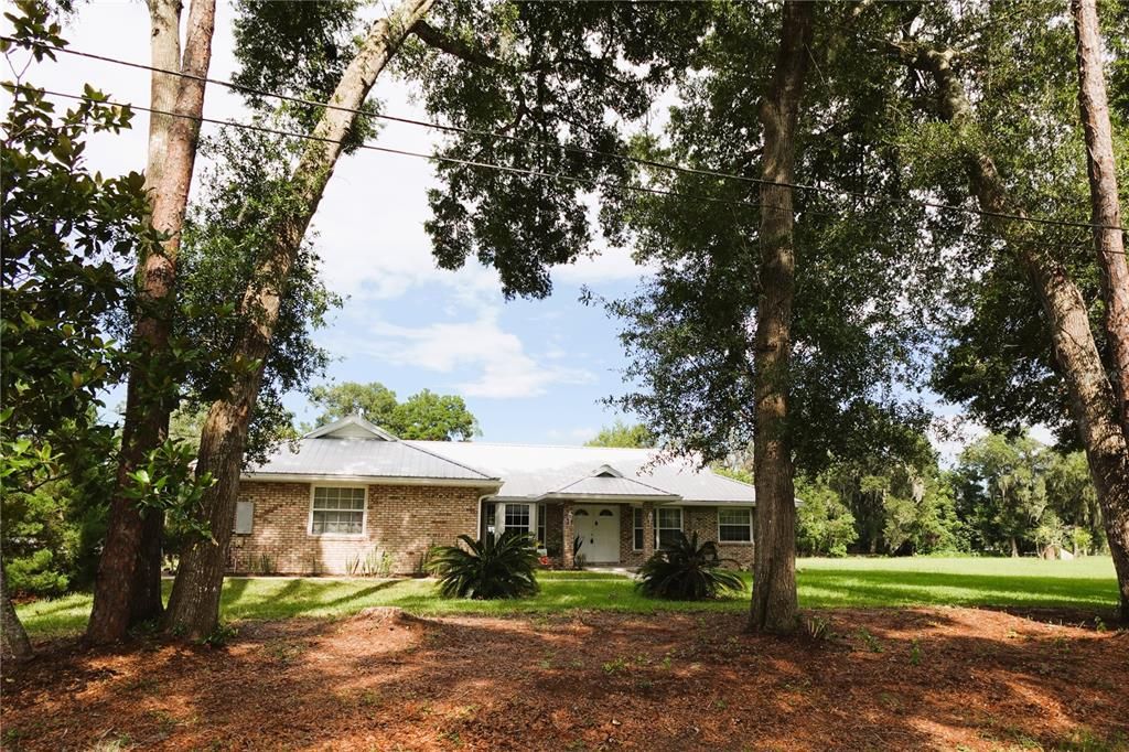 En Venta: $499,000 (3 camas, 2 baños, 1608 Pies cuadrados)