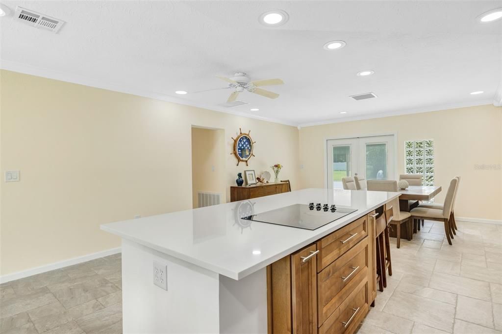 For Sale: $780,000 (3 beds, 2 baths, 1954 Square Feet)