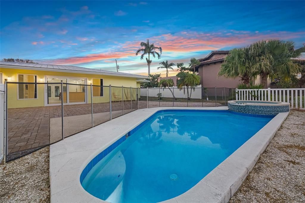 For Sale: $780,000 (3 beds, 2 baths, 1954 Square Feet)