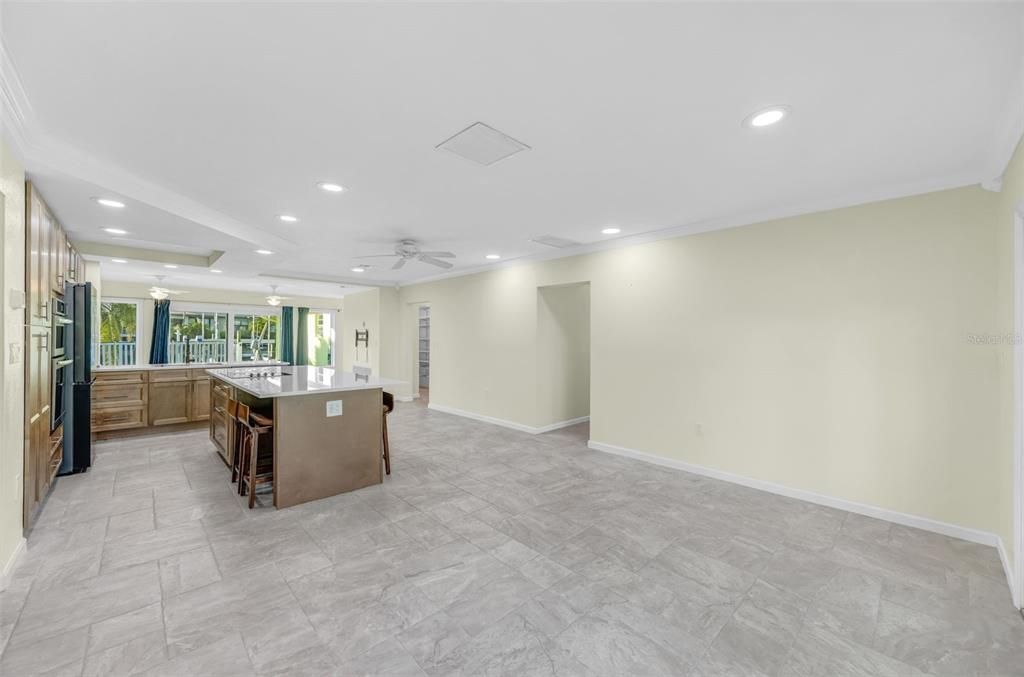 For Sale: $780,000 (3 beds, 2 baths, 1954 Square Feet)