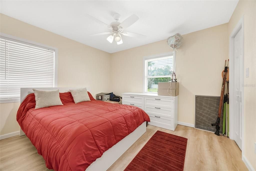 For Sale: $780,000 (3 beds, 2 baths, 1954 Square Feet)