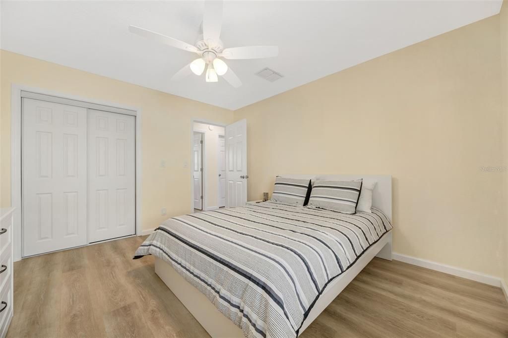 For Sale: $780,000 (3 beds, 2 baths, 1954 Square Feet)