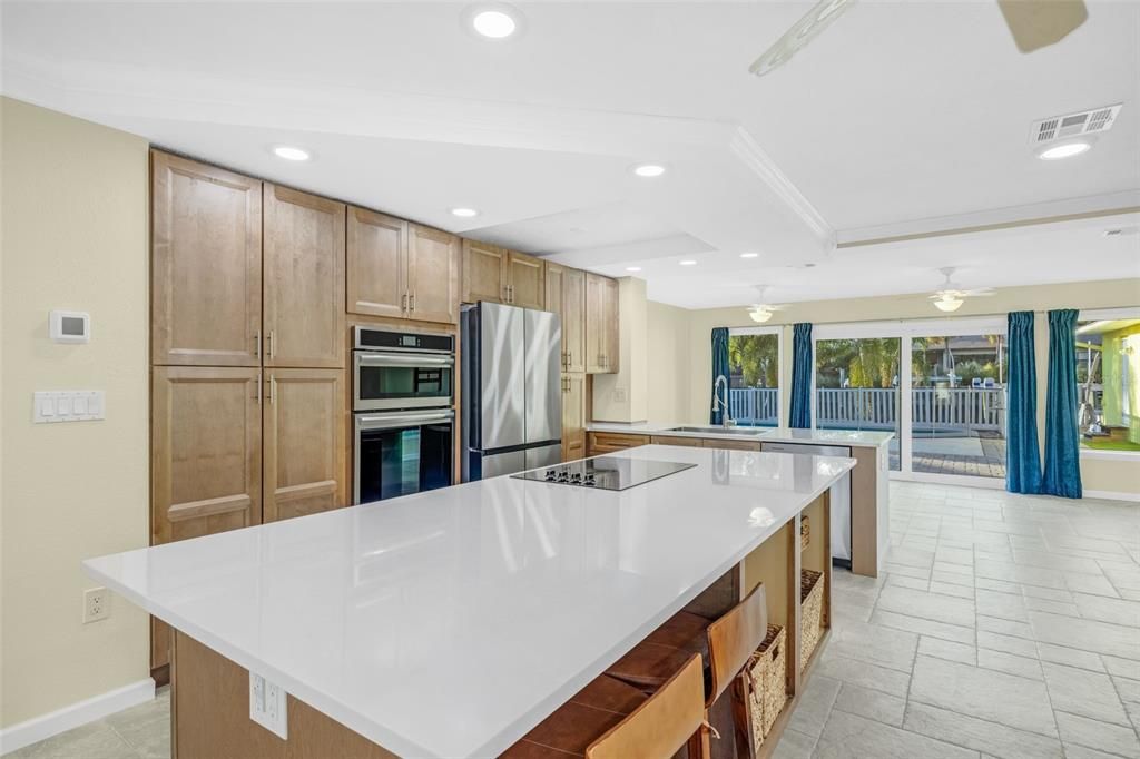 For Sale: $780,000 (3 beds, 2 baths, 1954 Square Feet)