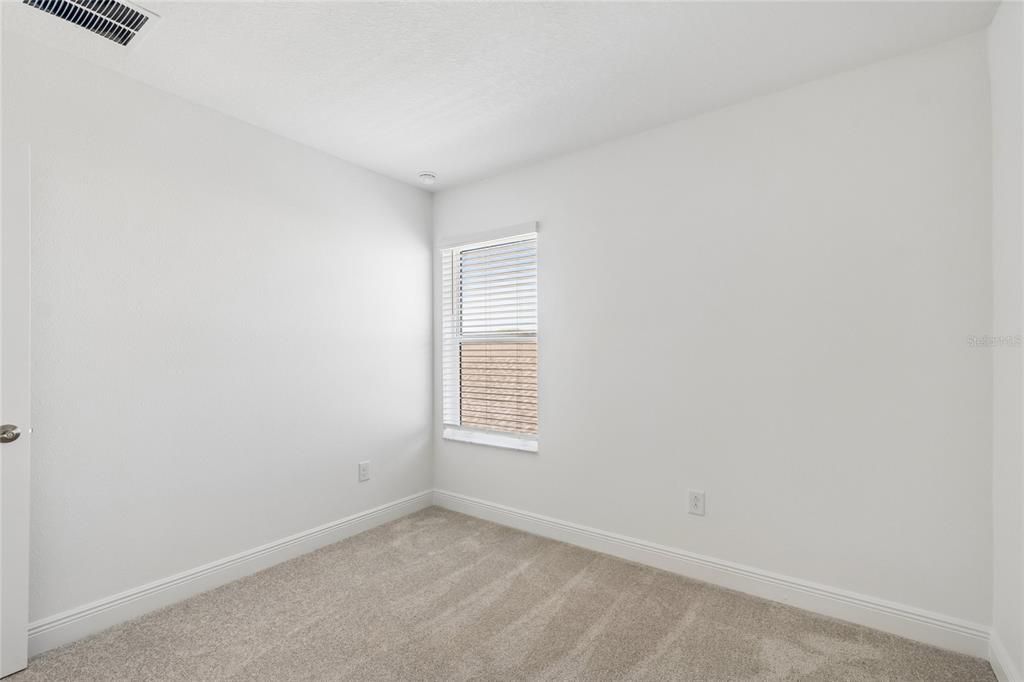 Active With Contract: $409,999 (3 beds, 2 baths, 1702 Square Feet)