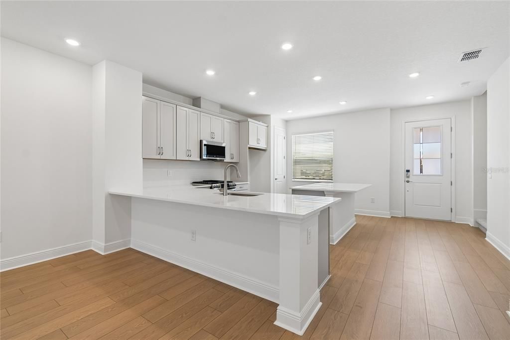Active With Contract: $409,999 (3 beds, 2 baths, 1702 Square Feet)