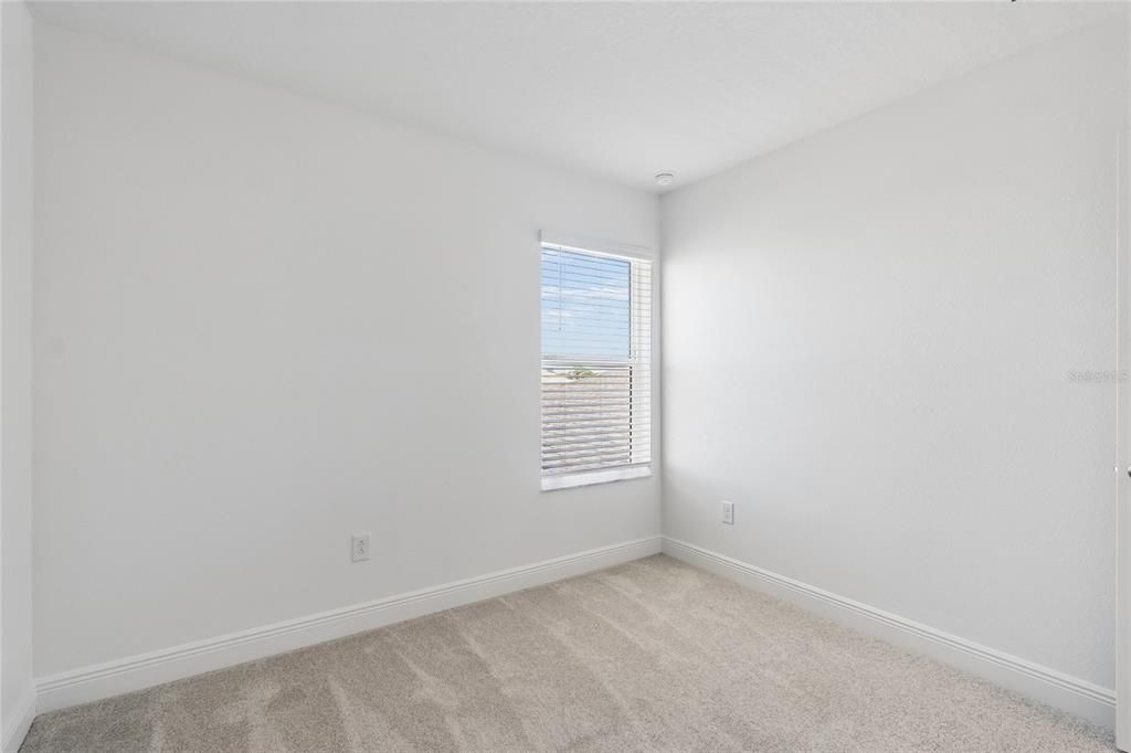 Active With Contract: $409,999 (3 beds, 2 baths, 1702 Square Feet)
