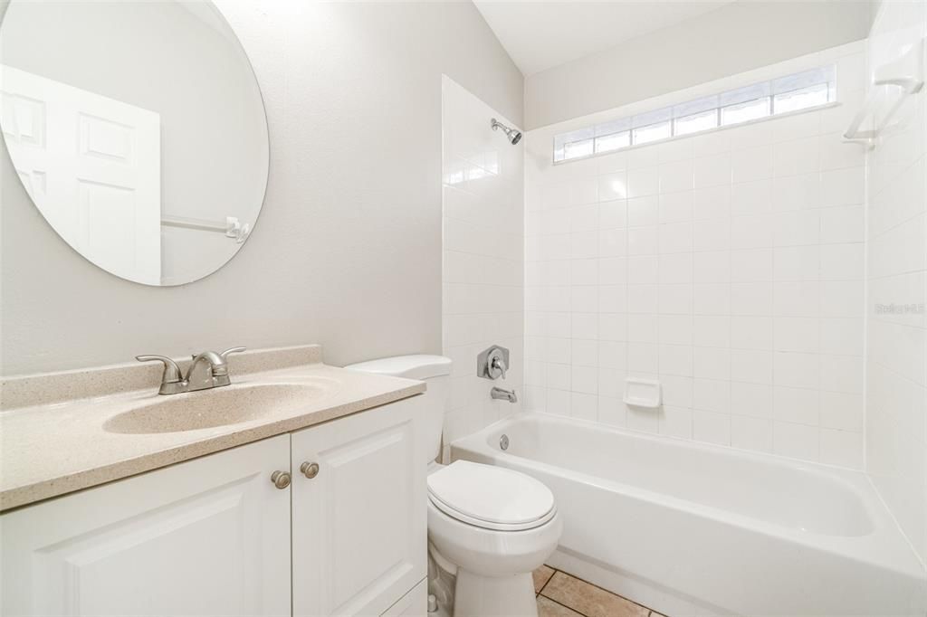 Active With Contract: $309,900 (3 beds, 2 baths, 1331 Square Feet)