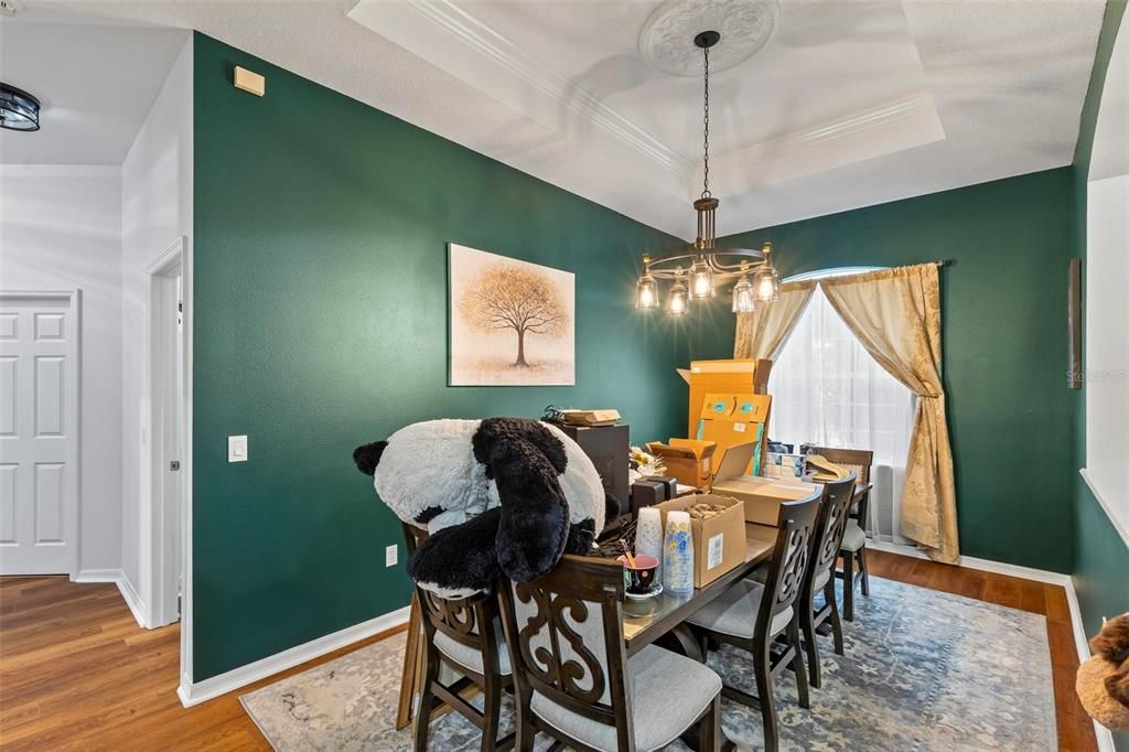 En Venta: $559,999 (4 camas, 3 baños, 2671 Pies cuadrados)