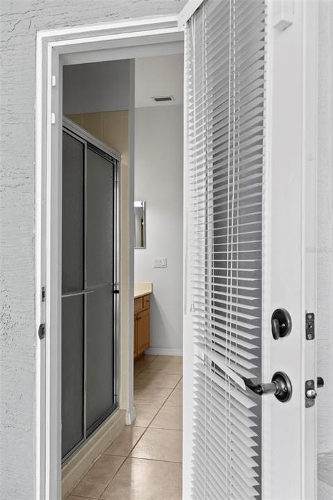 En Venta: $559,999 (4 camas, 3 baños, 2671 Pies cuadrados)