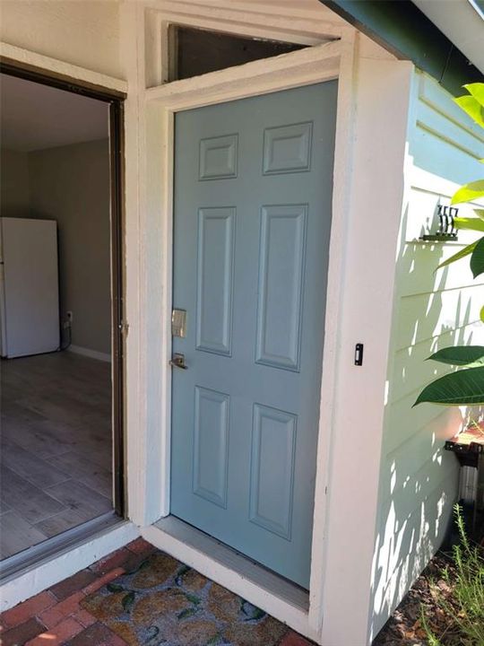 Active With Contract: $150,000 (1 beds, 1 baths, 428 Square Feet)