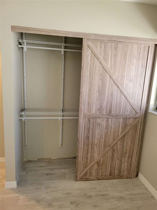 Active With Contract: $150,000 (1 beds, 1 baths, 428 Square Feet)