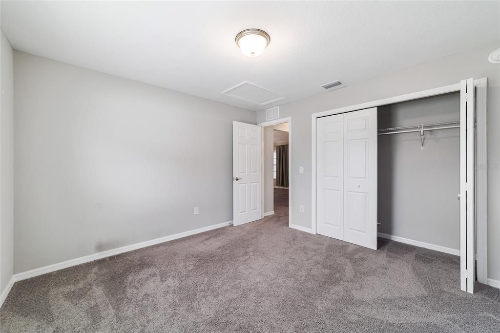 For Sale: $269,900 (3 beds, 2 baths, 1433 Square Feet)