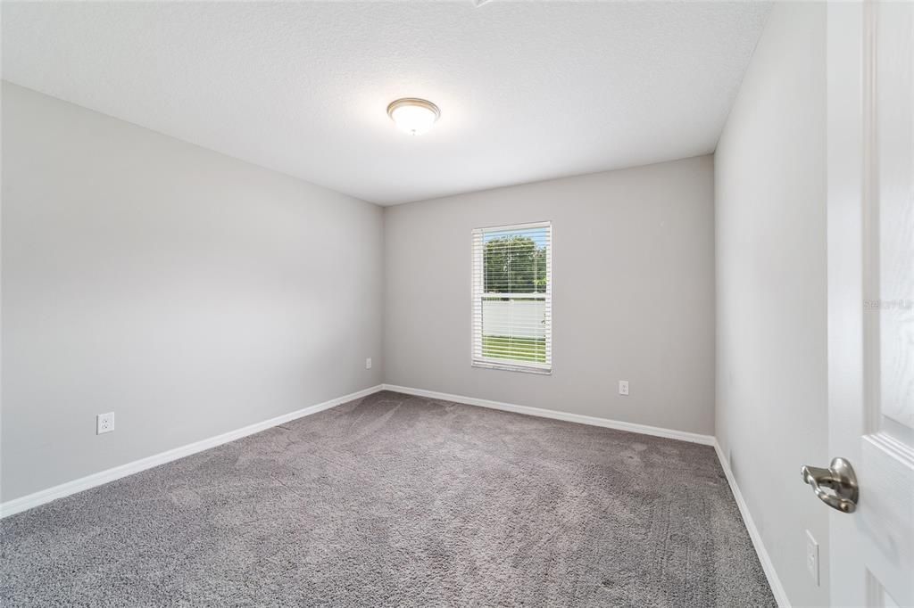 For Sale: $269,900 (3 beds, 2 baths, 1433 Square Feet)