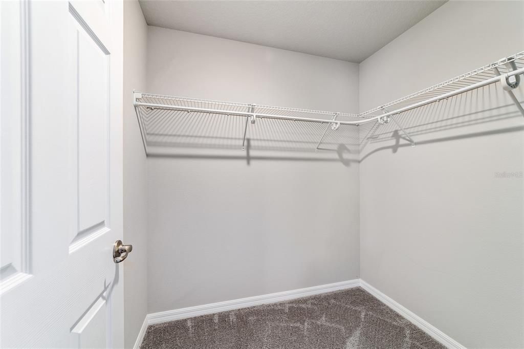 For Sale: $269,900 (3 beds, 2 baths, 1433 Square Feet)