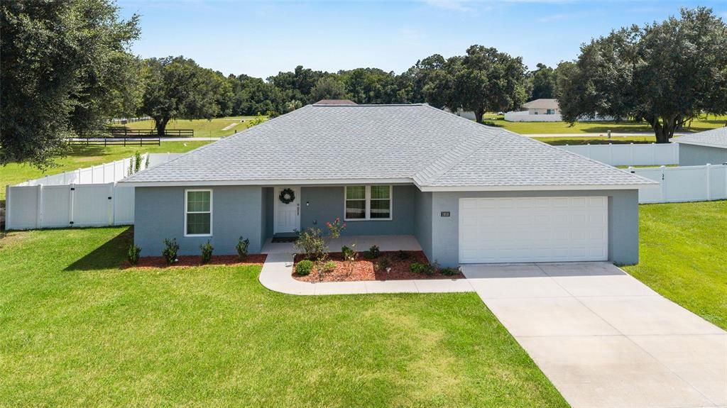 For Sale: $269,900 (3 beds, 2 baths, 1433 Square Feet)