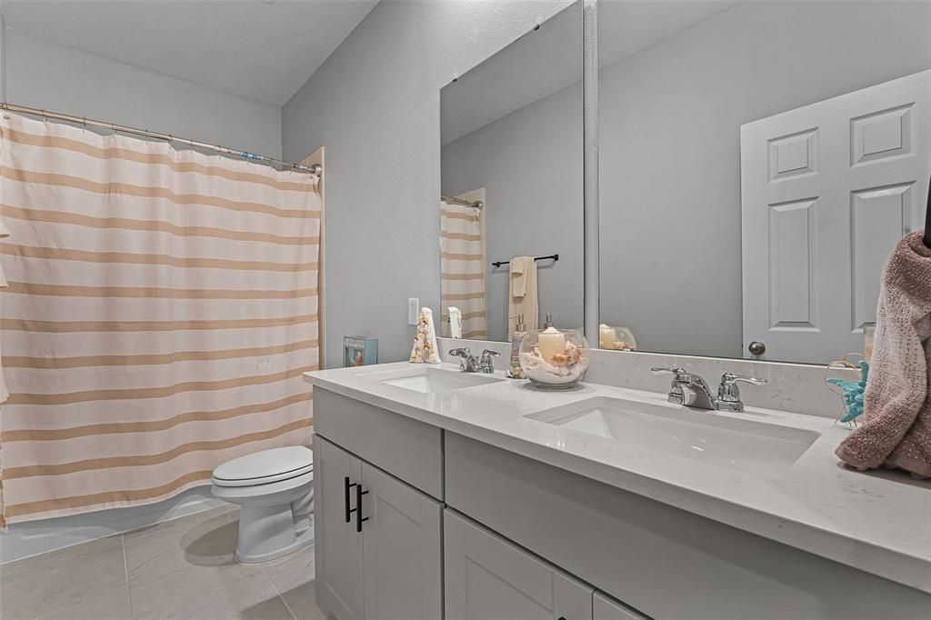 For Sale: $485,000 (4 beds, 2 baths, 2226 Square Feet)