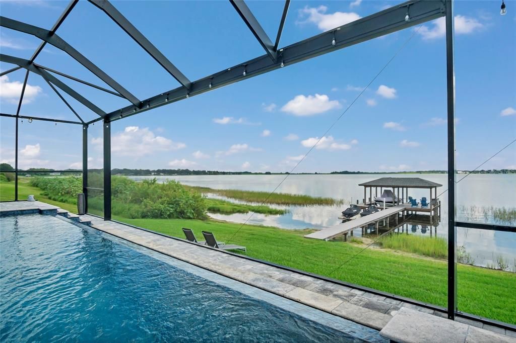 For Sale: $1,135,000 (5 beds, 3 baths, 3228 Square Feet)