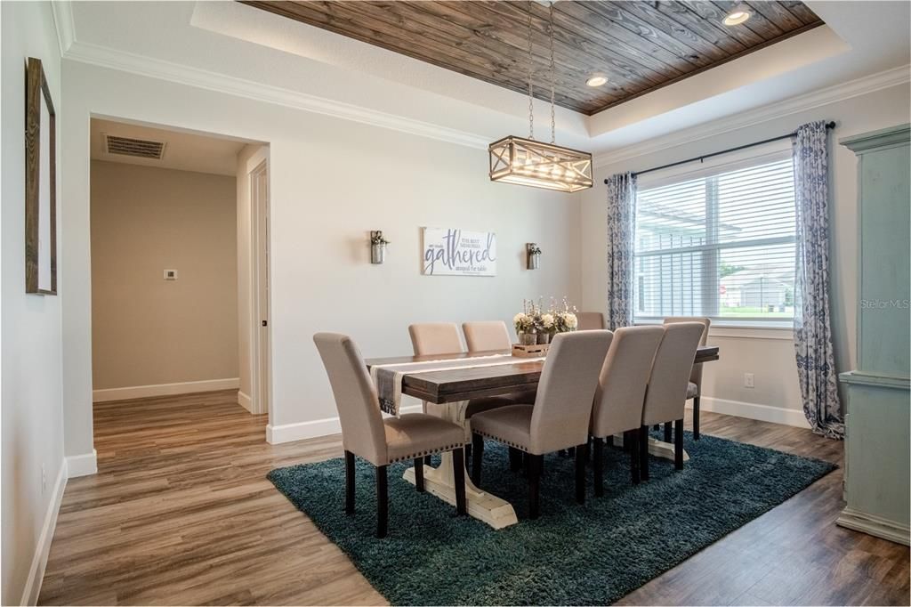 For Sale: $1,135,000 (5 beds, 3 baths, 3228 Square Feet)