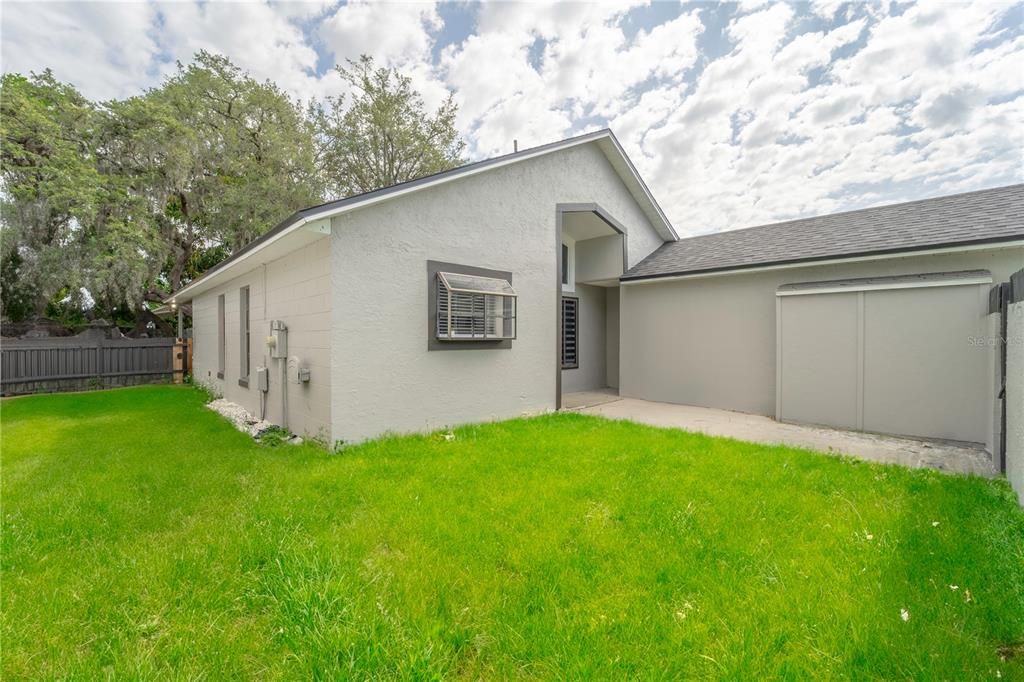 Activo con contrato: $2,500 (3 camas, 2 baños, 1176 Pies cuadrados)