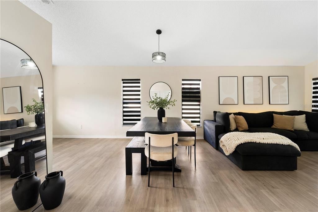 Activo con contrato: $2,500 (3 camas, 2 baños, 1176 Pies cuadrados)