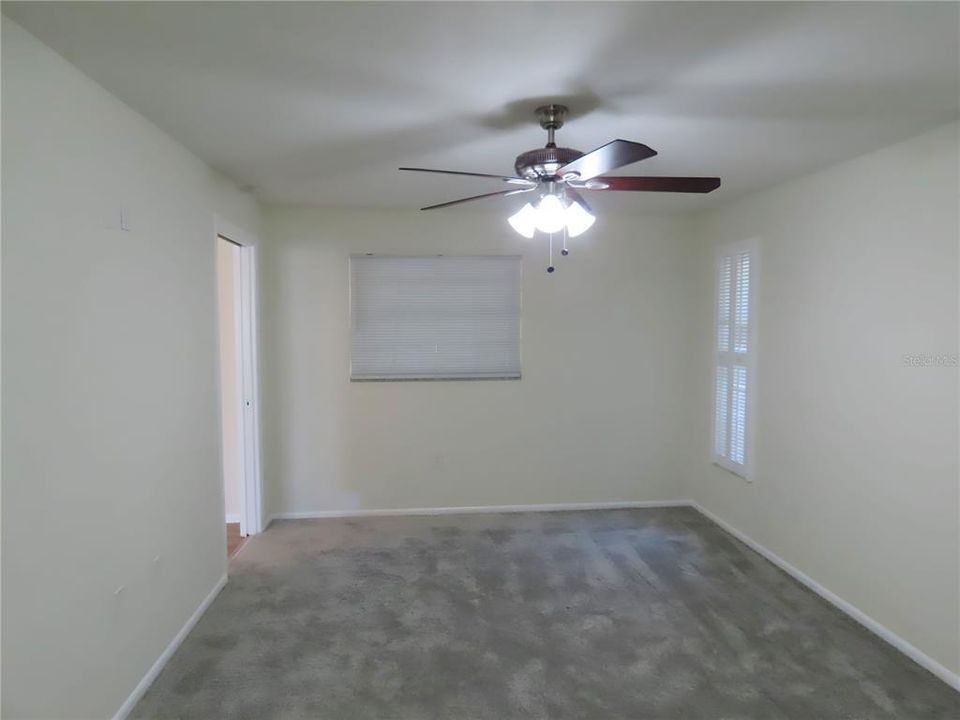 En Venta: $434,900 (2 camas, 2 baños, 1593 Pies cuadrados)