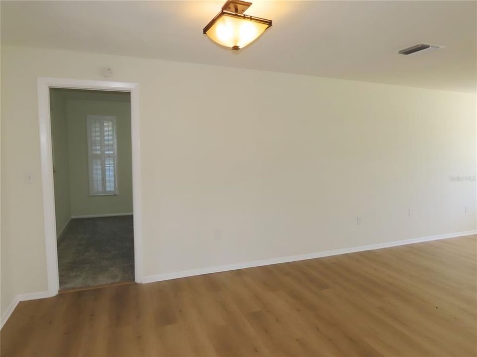 En Venta: $434,900 (2 camas, 2 baños, 1593 Pies cuadrados)