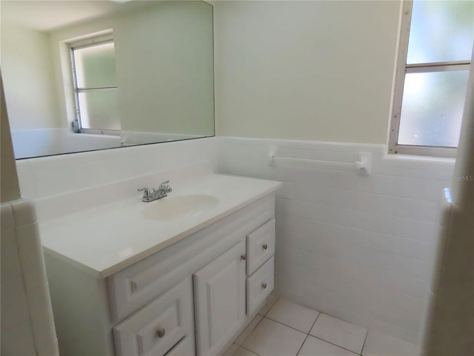 En Venta: $434,900 (2 camas, 2 baños, 1593 Pies cuadrados)