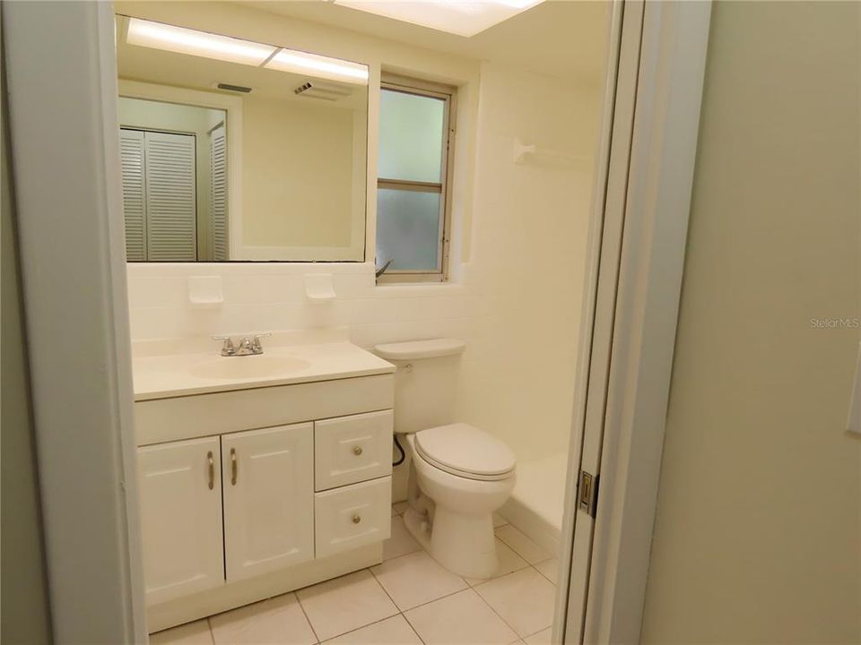 En Venta: $434,900 (2 camas, 2 baños, 1593 Pies cuadrados)