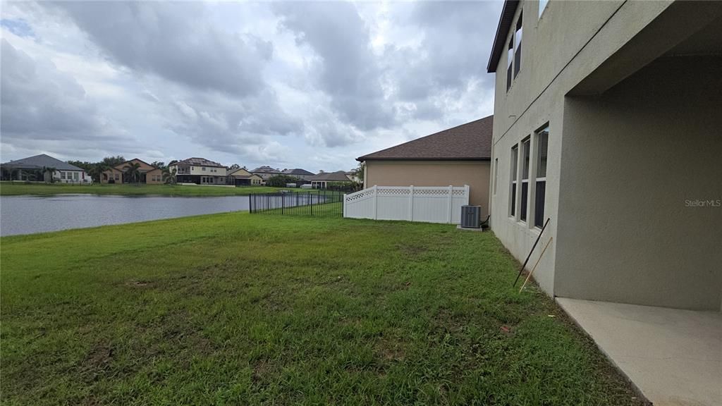 Active With Contract: $3,300 (5 beds, 4 baths, 3188 Square Feet)