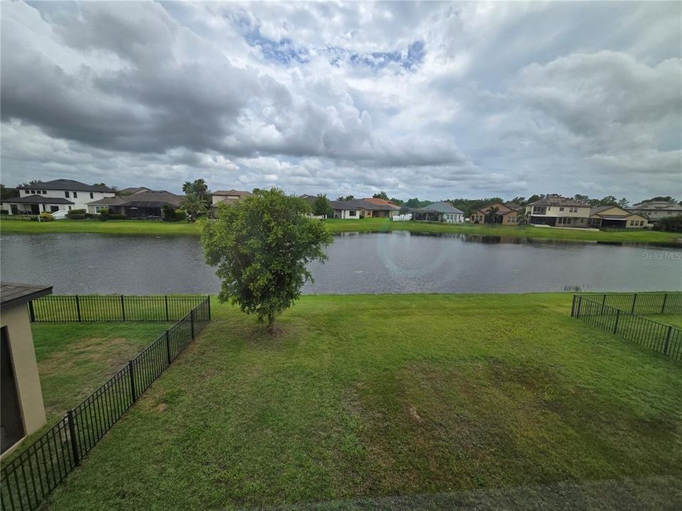 Active With Contract: $3,300 (5 beds, 4 baths, 3188 Square Feet)