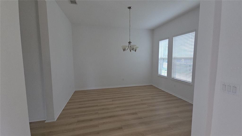 Active With Contract: $3,300 (5 beds, 4 baths, 3188 Square Feet)