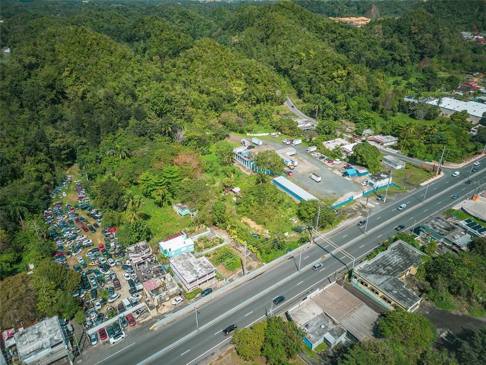 待售: $350,000 (1.79 acres)