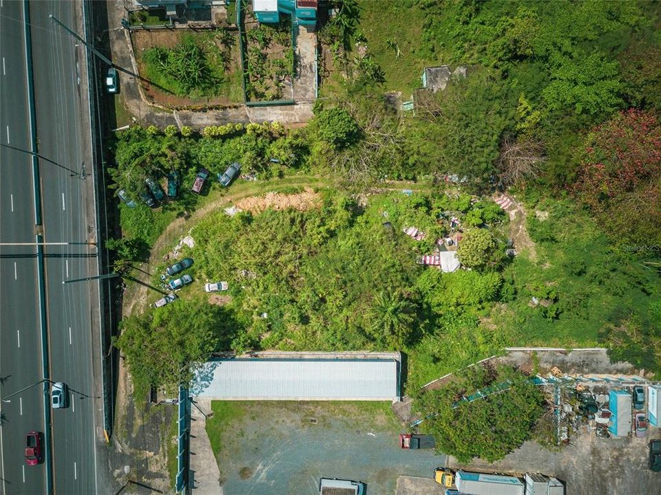 待售: $350,000 (1.79 acres)