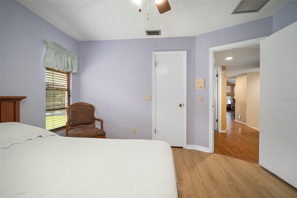 Active With Contract: $872,500 (4 beds, 3 baths, 2945 Square Feet)