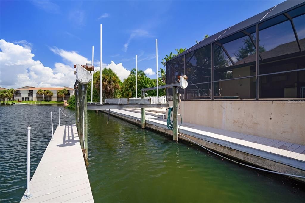 Active With Contract: $872,500 (4 beds, 3 baths, 2945 Square Feet)