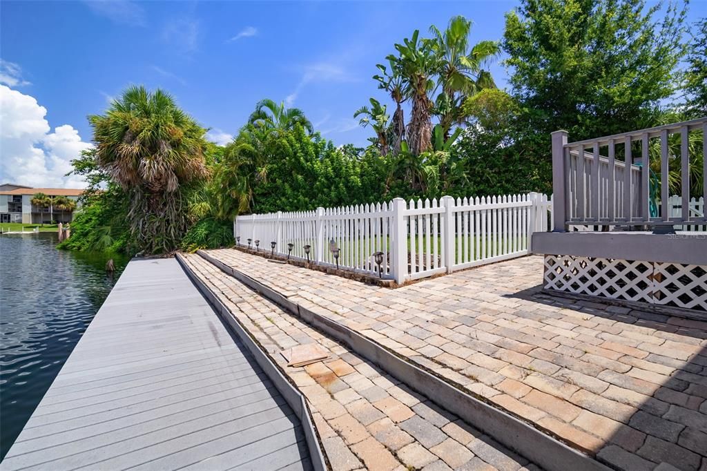 Active With Contract: $872,500 (4 beds, 3 baths, 2945 Square Feet)