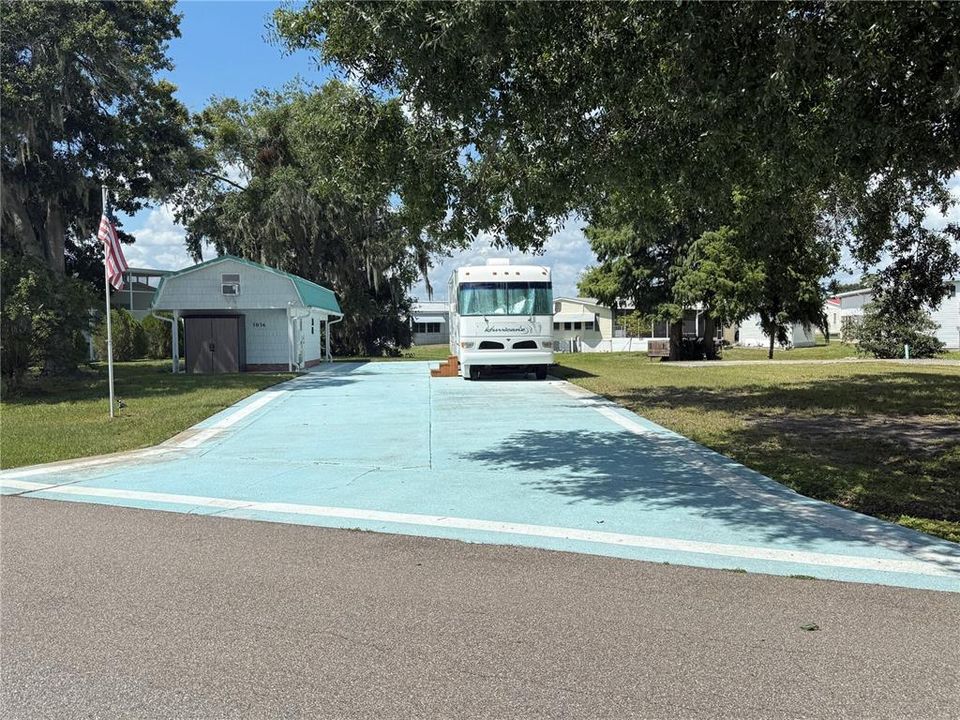 待售: $110,000 (0.22 acres)