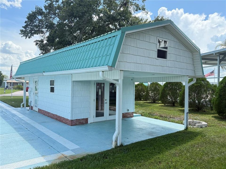 待售: $110,000 (0.22 acres)