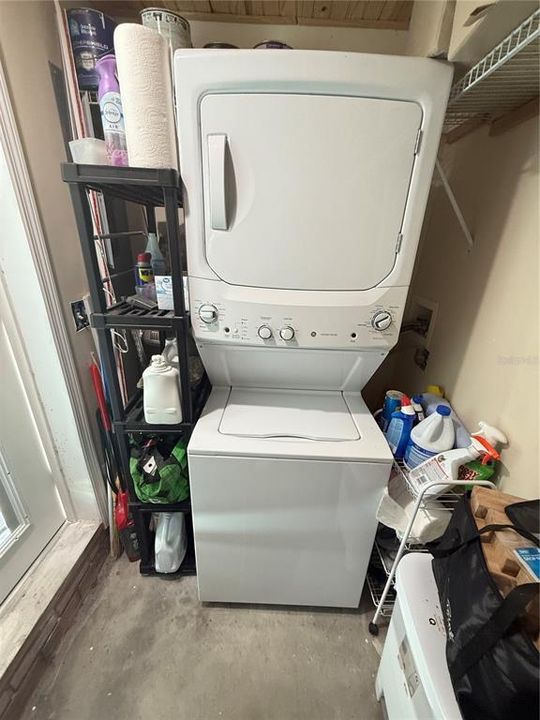 待售: $110,000 (0.22 acres)