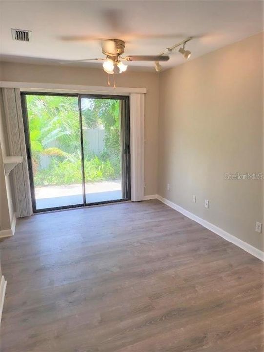 For Rent: $1,800 (2 beds, 2 baths, 1493 Square Feet)