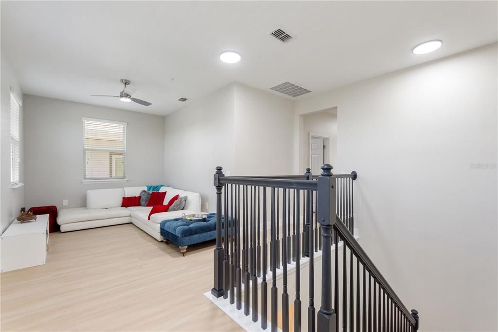 待售: $525,000 (3 贝兹, 2 浴室, 2149 平方英尺)