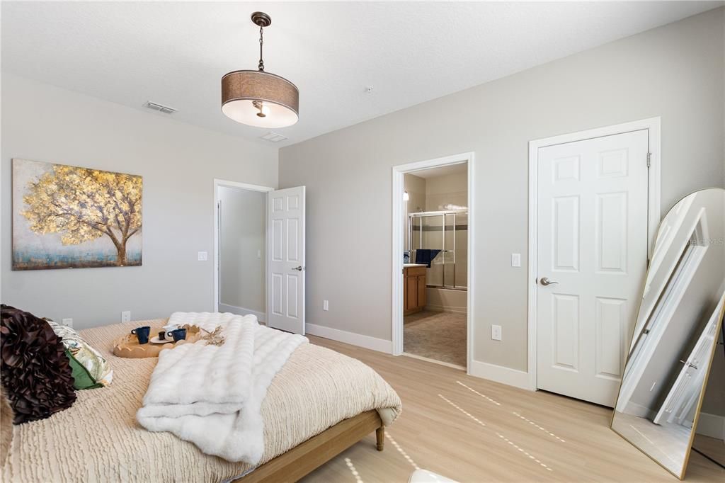 待售: $525,000 (3 贝兹, 2 浴室, 2149 平方英尺)